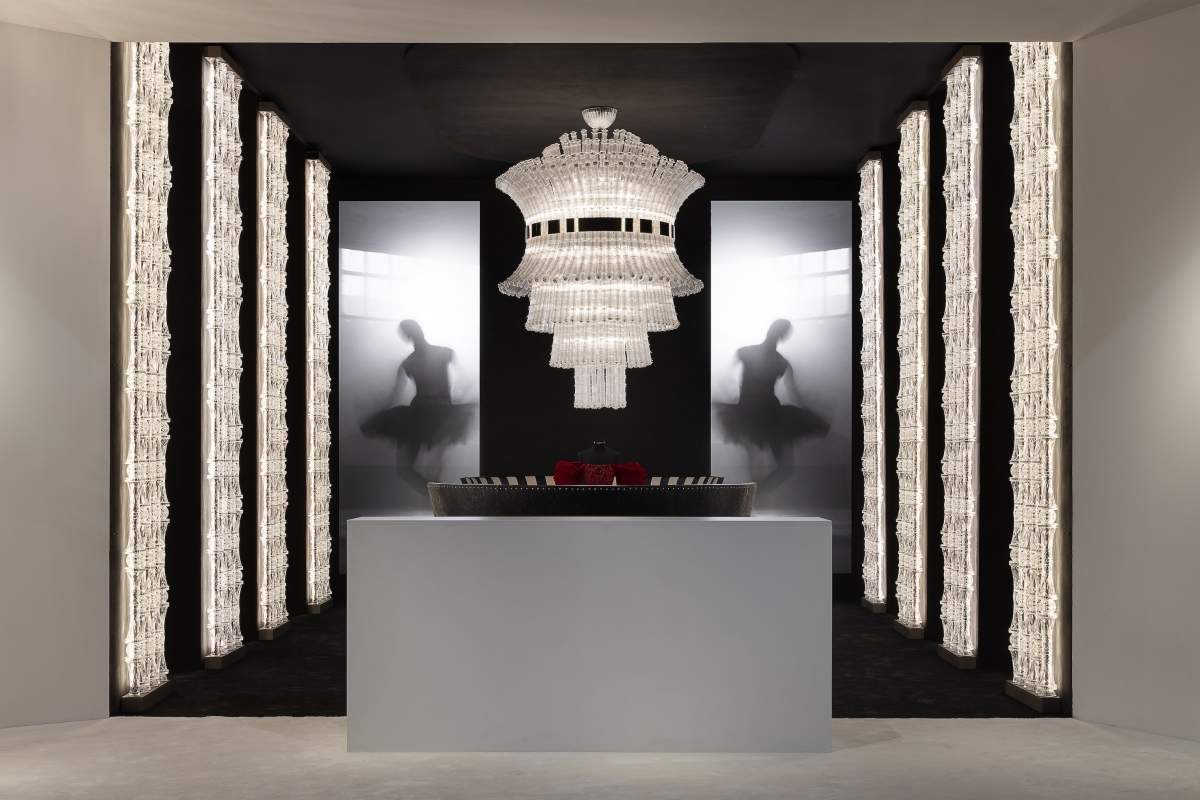 <strong>Étoile</strong> Chandelier - Salone del Mobile 2026