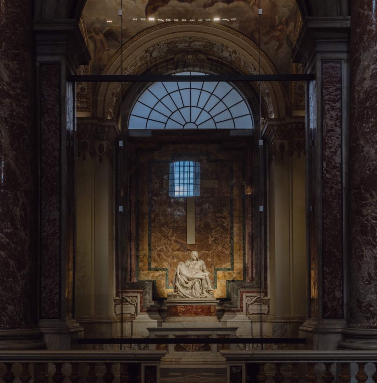 <strong>Michelangelo’s Pietà</strong> - Saint Peter’s Basilica, Rome (2024) | Lighting design: Guido Bianchi e Nicoletta Rossi